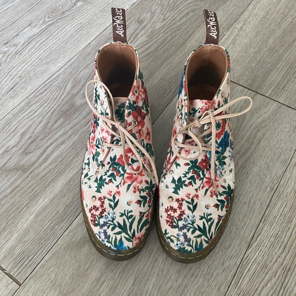 Dr. Martens Floral Canvas Ankle Boots in Cream, Pink, Green, Blue - Picture 2 of 7